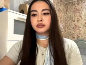 View this uncensored scene titled Gladytouton Cam porn model from camsoda