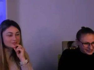 View the complete video named Kira-fox-x Cam porn model from camsoda