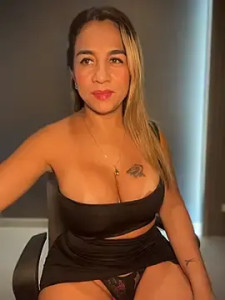 Watch this uncut video titled AngieVelezMilf Cam porn model from stripchat