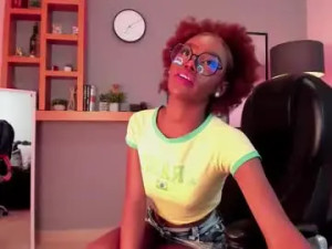 Watch uncut scene titled Afrodita_sweeet Cam porn model from chaturbate