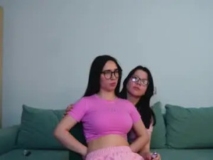 View this complete clip of Melissiacrace Cam porn model from chaturbate