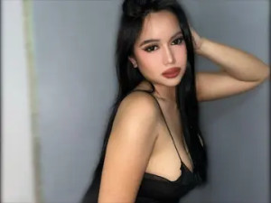 Stream the HD scene named KilaConsani, 22 years old, brunette hair trans