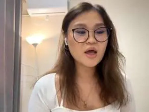 View hardcore clip of Bernardinatindol Cam porn model from camsoda