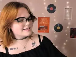 View the uncut scene of Lika_pop Cam porn model from chaturbate