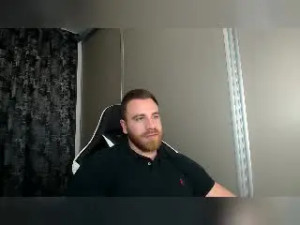 Enjoy watching the complete clip named Thori69, brunette hair male