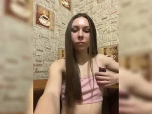 Play HD video named Elsa-22 Cam porn model from bongacams