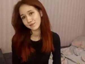 Enjoy watching full clip of Elisacheser Cam porn model from camsoda