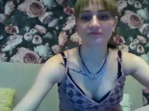 Watch this uncensored video of Nadjia_sexy Cam porn model from chaturbate