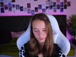 View this hardcore video titled Emma_chaser Cam porn model from chaturbate