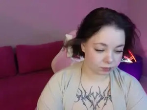Stream complete video of Vlada_vv Cam porn model from chaturbate