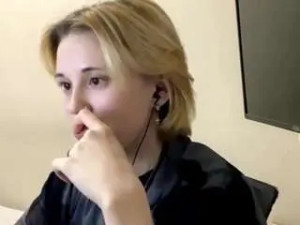 Play this uncensored movie titled Violetcrawshaw Cam porn model from camsoda