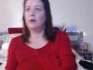 Enjoy watching the HD video of Yourlustfulmilf Cam porn model from camsoda