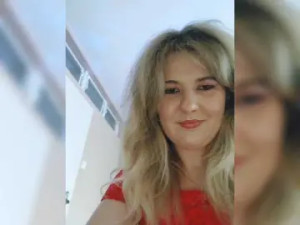 Stream the uncut clip of Purplemoon1 Cam porn model from bongacams