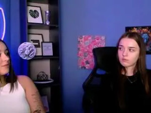 Enjoy watching uncensored clip of Rosalie-liu Cam porn model from camsoda