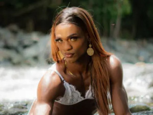 Enjoy watching complete clip titled SusanneKlatten, 26 years old, brown hair trans