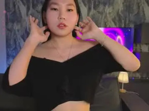 Enjoy watching this uncut video titled Shining_from_east Cam porn model from chaturbate