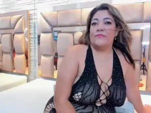 Enjoy watching uncut scene of Victoria_duke Cam porn model from chaturbate