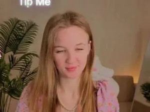 Stream the HD video named Kianawhite Cam porn model from camsoda