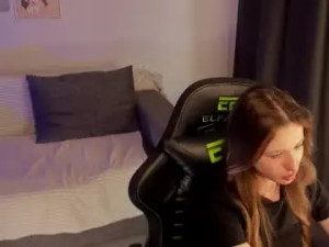 Enjoy watching this full scene called Eira_kilian Cam porn model from chaturbate