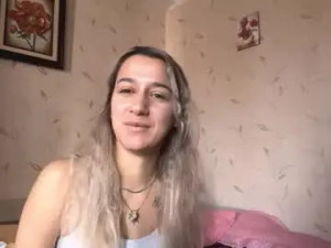 Enjoy watching this HD scene named Brynnclagett Cam porn model from chaturbate