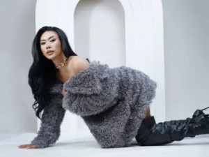 Watch this full clip called MarinnaSanchez, 18 years old, brown hair trans