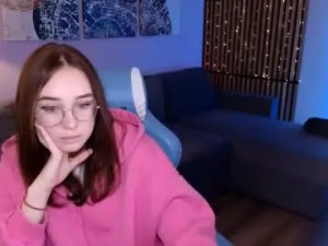 Stream the complete clip called Saintmolly_ Cam porn model from chaturbate