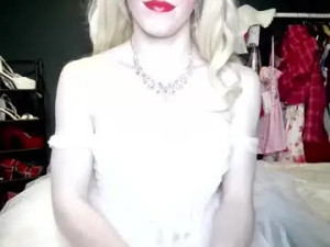 Enjoy watching the uncensored scene called amaliecd, 23 years old, trans