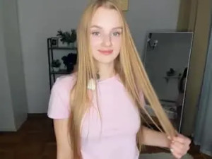 Enjoy watching full video of Islacrimson Cam porn model from chaturbate