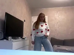 Watch this complete scene named Lelaniedzwiecki Cam porn model from chaturbate