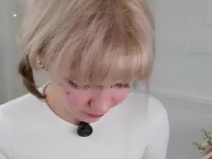 Enjoy watching this uncensored movie of Molly_coolgirl Cam porn model from chaturbate