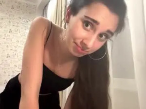 Enjoy watching uncensored scene titled Mallorydamann Cam porn model from chaturbate
