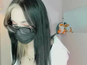 Watch the hardcore scene of Lunavergel Cam porn model from chaturbate