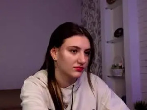 Play uncensored clip called Shellycorsey Cam porn model from chaturbate