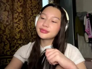 Watch the complete movie called Jolenehigashi Cam porn model from chaturbate