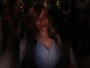 Stream complete clip named Clairemontrose Cam porn model from bongacams