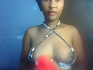 Play the uncensored scene titled Sweet-boo Cam porn model from bongacams