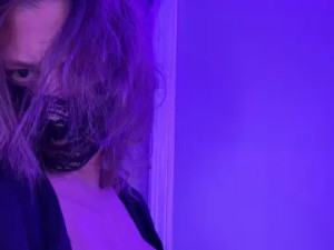 Watch the uncut clip called Nikolabruma, 39 years old, blonde hair trans