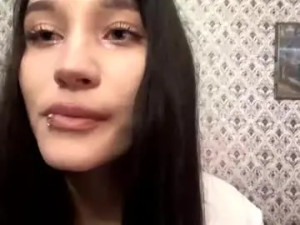 Watch this complete movie named Maryamtraylor Cam porn model from chaturbate