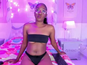 Stream HD clip titled KimmieEvans Cam porn model from bongacams