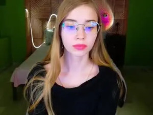 Enjoy watching this uncut movie named Milenashy_ Cam porn model from chaturbate