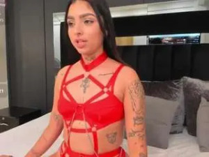 View the uncensored video named Hannah-milton Cam porn model from camsoda