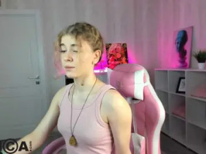 Watch the full video of Sunn-shine Cam porn model from bongacams