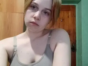 Stream this uncut video called AveryFleurent Cam porn model from bongacams