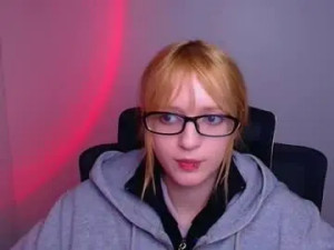 Enjoy watching the uncut video of Syfer_loon Cam porn model from chaturbate