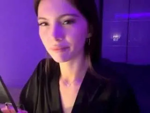 Watch full video of Ivanabonifield Cam porn model from camsoda