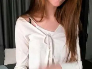 Watch hardcore scene of Alainewoernle Cam porn model from camsoda