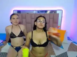 Play uncut movie called Karelis_cloe Cam porn model from chaturbate