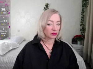 Play the uncensored movie titled Hunters-woman Cam porn model from bongacams