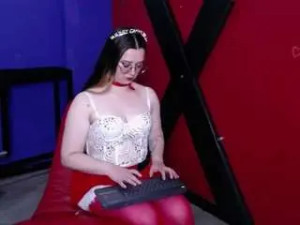 Stream the uncensored video of Alaiiiaa Cam porn model from camsoda