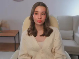 Stream hardcore clip called LatoyiaZadroga Cam porn model from cam4